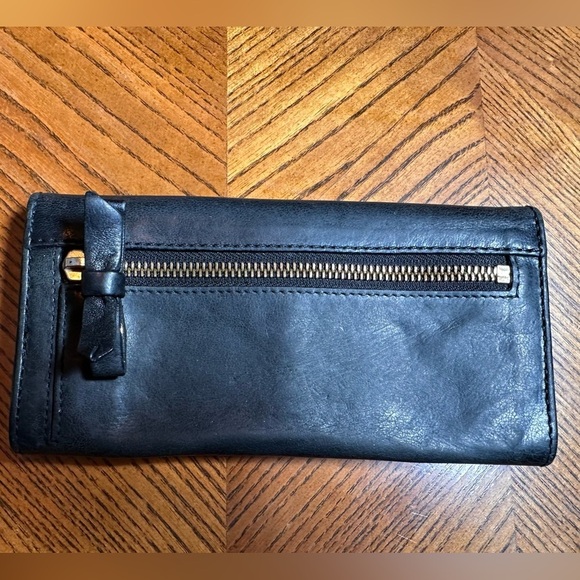 Chloé Black Leather Wallet - Picture 2 of 10